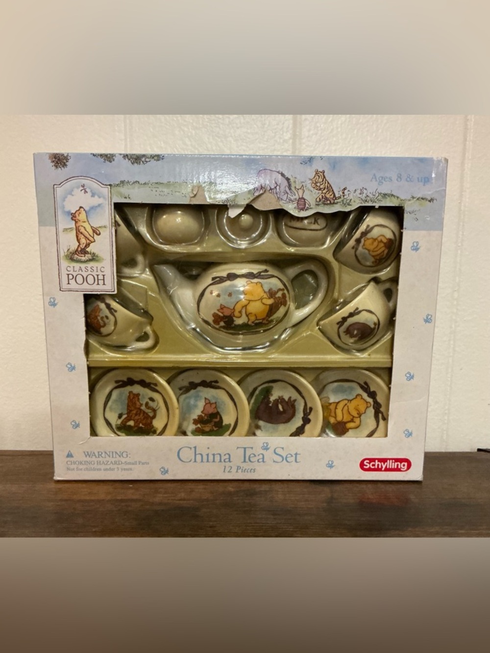 Rare New Vintage 12-piece Schylling Classic Pooh China Tea Set
